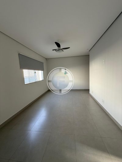Casa, 1 quarto, 250 m² - Foto 3