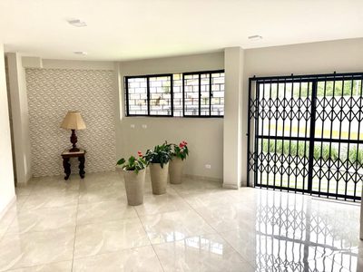 Apartamento, 3 quartos, 115 m² - Foto 2