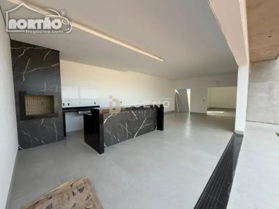 Casa, 1 quarto, 235 m² - Foto 2