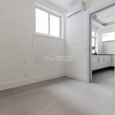 Apartamento, 3 quartos, 200 m² - Foto 1