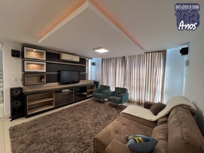 Casa, 3 quartos, 301 m² - Foto 1