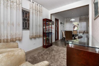 Casa, 3 quartos, 200 m² - Foto 1