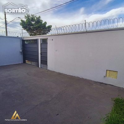 Casa, 3 quartos, 79 m² - Foto 1
