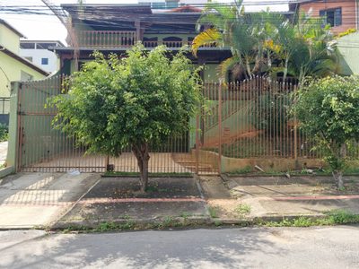 Casa, 4 quartos, 300 m² - Foto 1