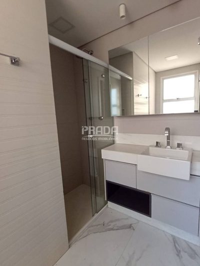 Cobertura, 3 quartos, 198 m² - Foto 2