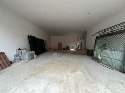 Loja-Salão, 150 m² - Foto 1