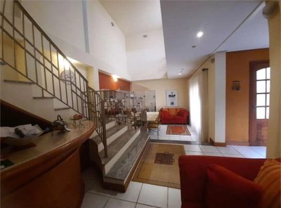 Casa, 5 quartos, 323 m² - Foto 2