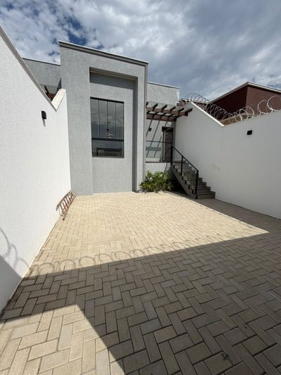 Casa, 3 quartos, 180 m² - Foto 2