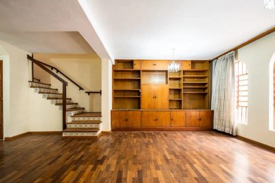 Sobrado, 6 quartos, 236 m² - Foto 2