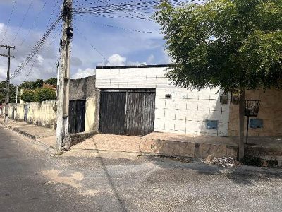 Casa, 1 quarto, 53 m² - Foto 1