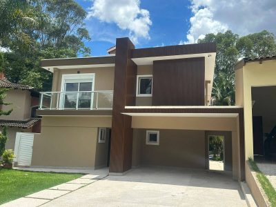 Casa, 4 quartos, 305 m² - Foto 1