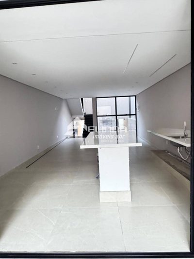 Sobrado, 3 quartos, 180 m² - Foto 2