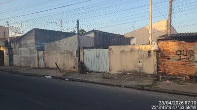 Casa, 2 quartos, 150 m² - Foto 1