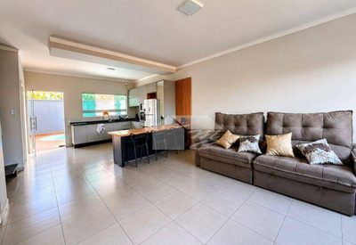 Casa, 3 quartos, 145 m² - Foto 3