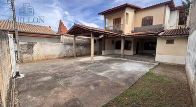 Sobrado, 4 quartos, 232 m² - Foto 1