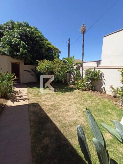 Sobrado, 5 quartos, 257 m² - Foto 1