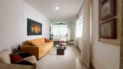 Casa, 7 quartos, 440 m² - Foto 1