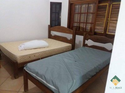 Casa, 4 quartos, 270 m² - Foto 4