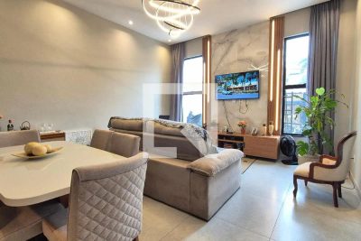 Casa, 3 quartos, 220 m² - Foto 1