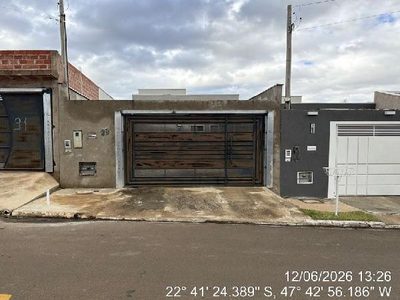Casa, 2 quartos, 175 m² - Foto 1