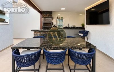 Casa, 3 quartos, 300 m² - Foto 3