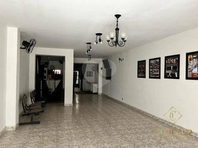 Sobrado, 3 quartos, 500 m² - Foto 1