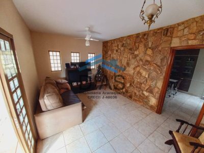 Casa, 3 quartos, 248 m² - Foto 2