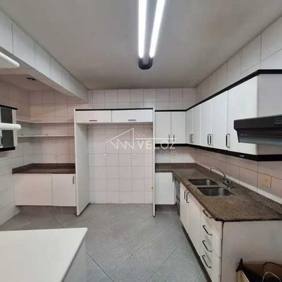 Apartamento, 4 quartos, 246 m² - Foto 1