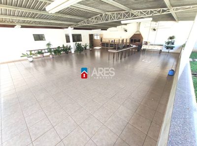 Chácara, 3 quartos, 1045 m² - Foto 2