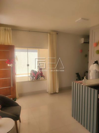 Casa, 4 quartos, 278 m² - Foto 2