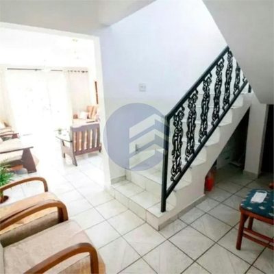Sobrado, 3 quartos, 220 m² - Foto 2