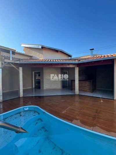 Casa, 2 quartos, 102 m² - Foto 1