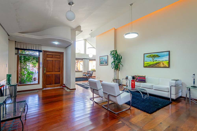 Casa, 6 quartos, 376 m² - Foto 1