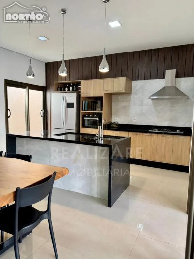 Casa, 2 quartos, 166 m² - Foto 4