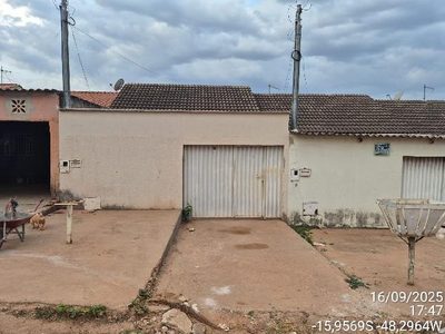 Casa, 2 quartos, 180 m² - Foto 1