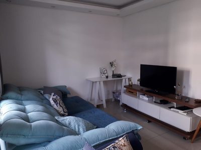 Apartamento, 3 quartos, 107 m² - Foto 2