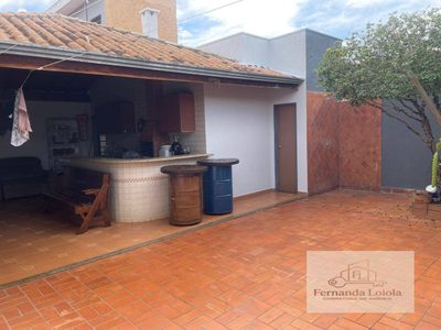 Casa, 3 quartos, 275 m² - Foto 1