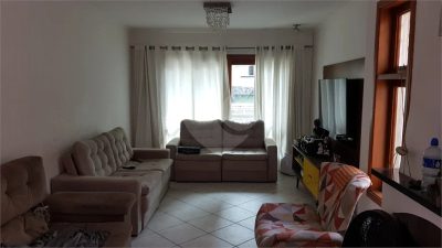 Casa, 3 quartos, 189 m² - Foto 2