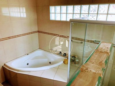 Casa, 4 quartos, 250 m² - Foto 1