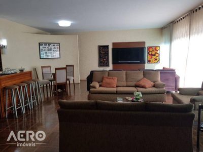 Casa, 3 quartos, 316 m² - Foto 2