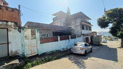 Casa, 3 quartos, 341 m² - Foto 1