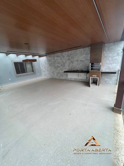 Casa, 4 quartos, 162 m² - Foto 2