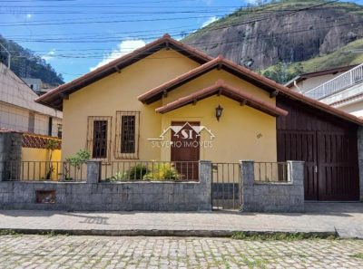 Casa, 4 quartos, 185 m² - Foto 1
