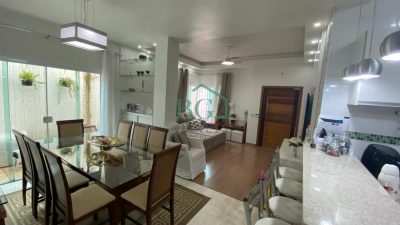 Casa, 4 quartos, 200 m² - Foto 5