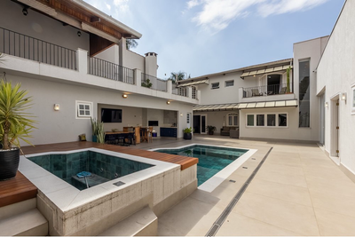 Casa, 4 quartos, 319 m² - Foto 1