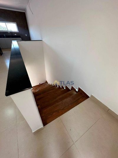 Casa, 3 quartos, 216 m² - Foto 3