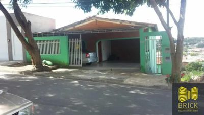 Casa, 5 quartos, 300 m² - Foto 1
