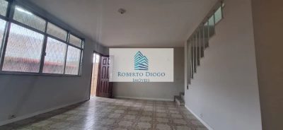 Casa, 3 quartos, 247 m² - Foto 1