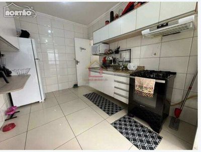 Casa, 3 quartos, 68 m² - Foto 1