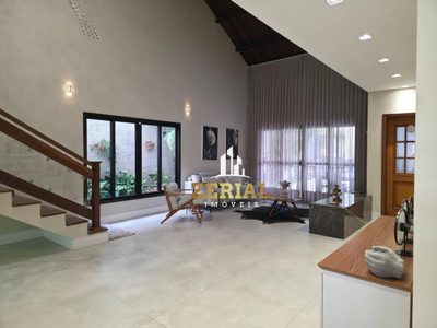Sobrado, 4 quartos, 265 m² - Foto 2